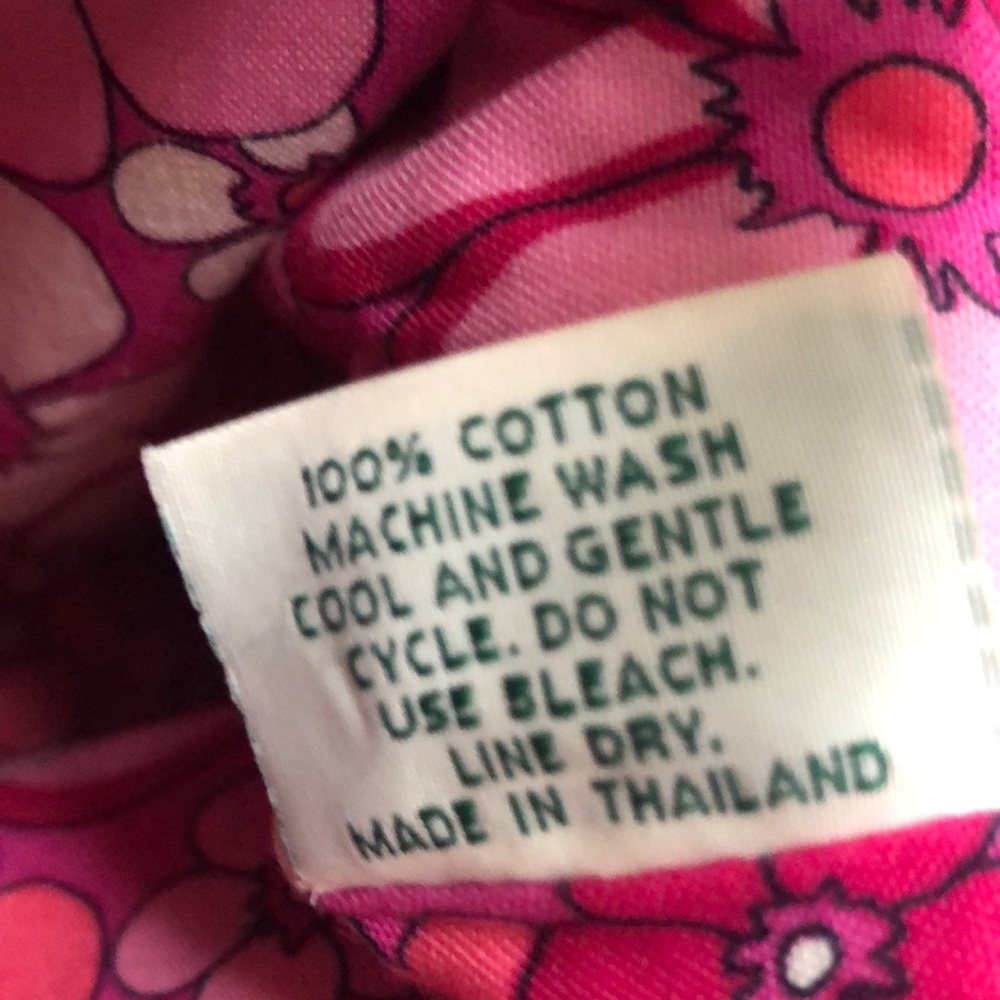 Vera Bradley pinks and white floral purse - Picture 5 of 11